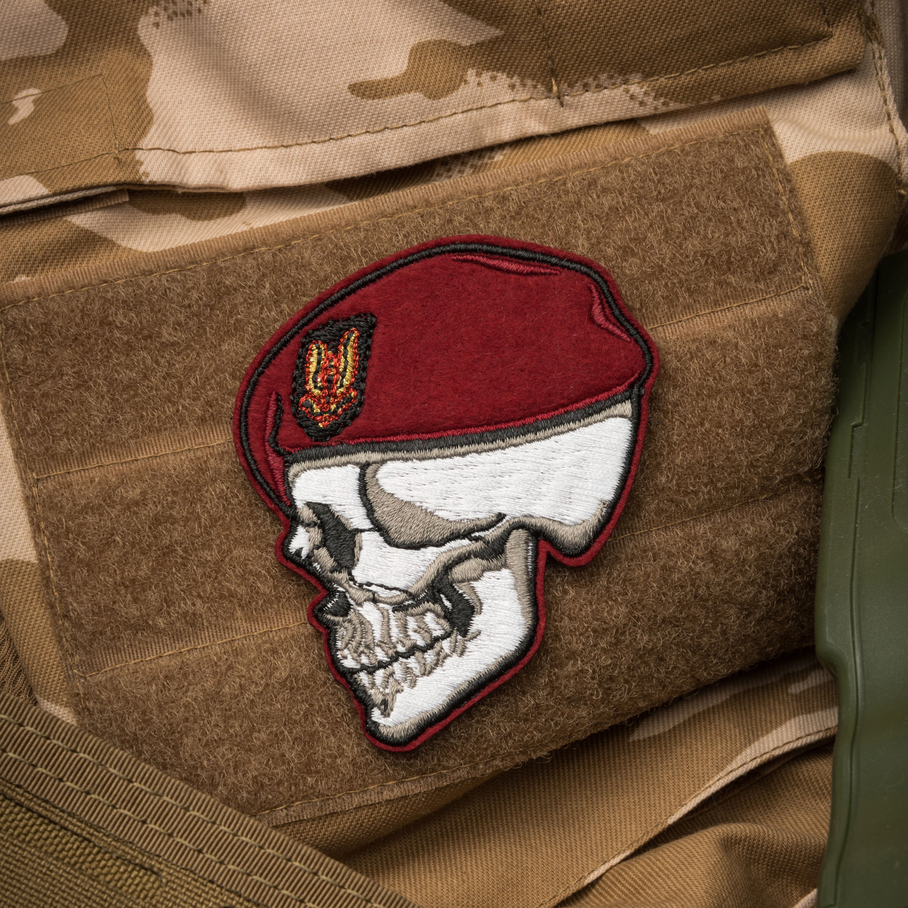 SAS - Maroon